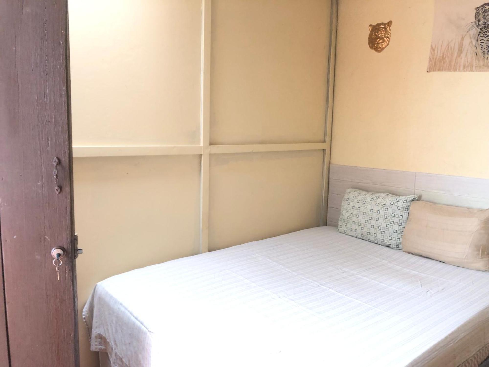 Hospedaje Basico El Jaguar Ξενοδοχείο Antigua Εξωτερικό φωτογραφία